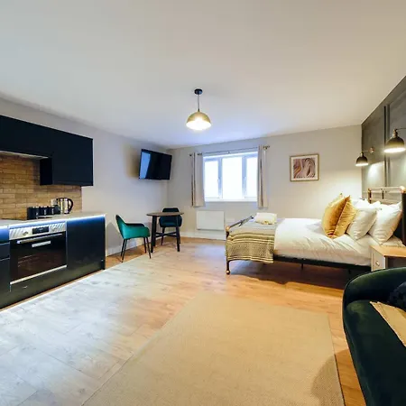 The Willow - 27 Apartment